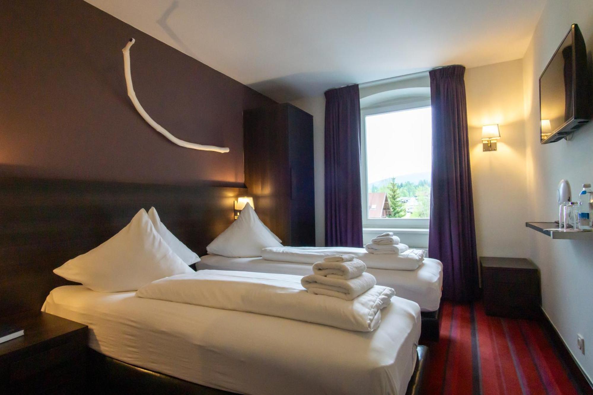 Hotel Wetterstein Seefeld in Tirol Bagian luar foto